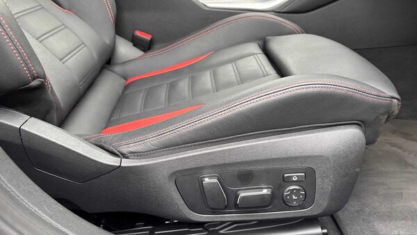 Used BMW 4 Series 2024 for sale - 75293778: Photo 28