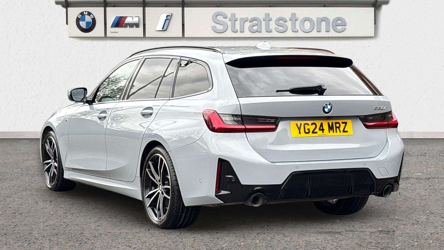 Used BMW 3 Series 2024 for sale - 76501850: Photo 2