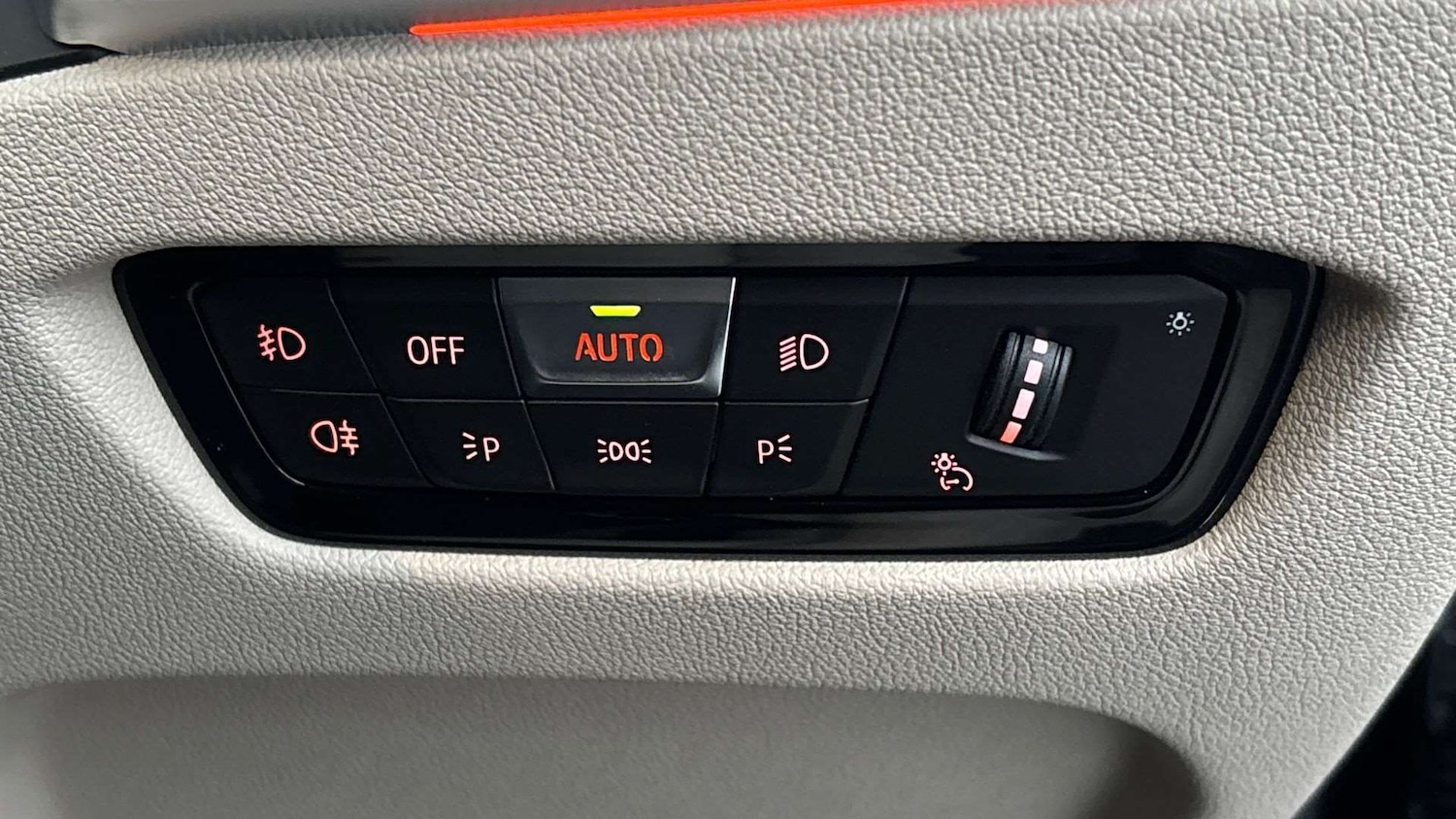 Used BMW 3 Series 2020 for sale - 76774110: Photo 35