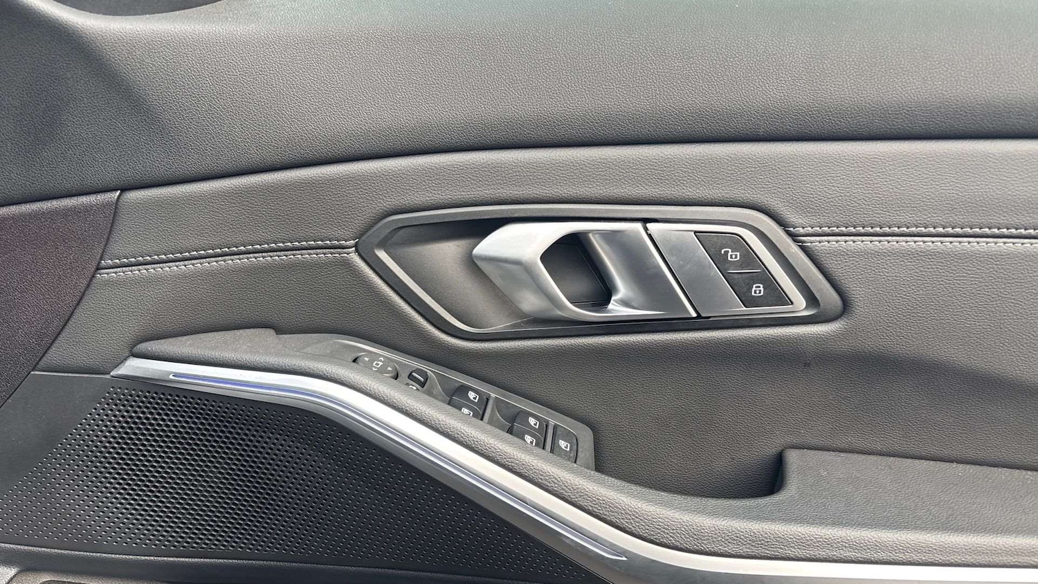 Used BMW 3 Series 2021 for sale - 77147275: Photo 27