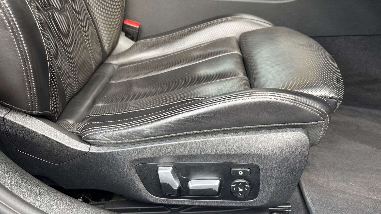 Used BMW 8 Series 2021 for sale - 76875770: Photo 28