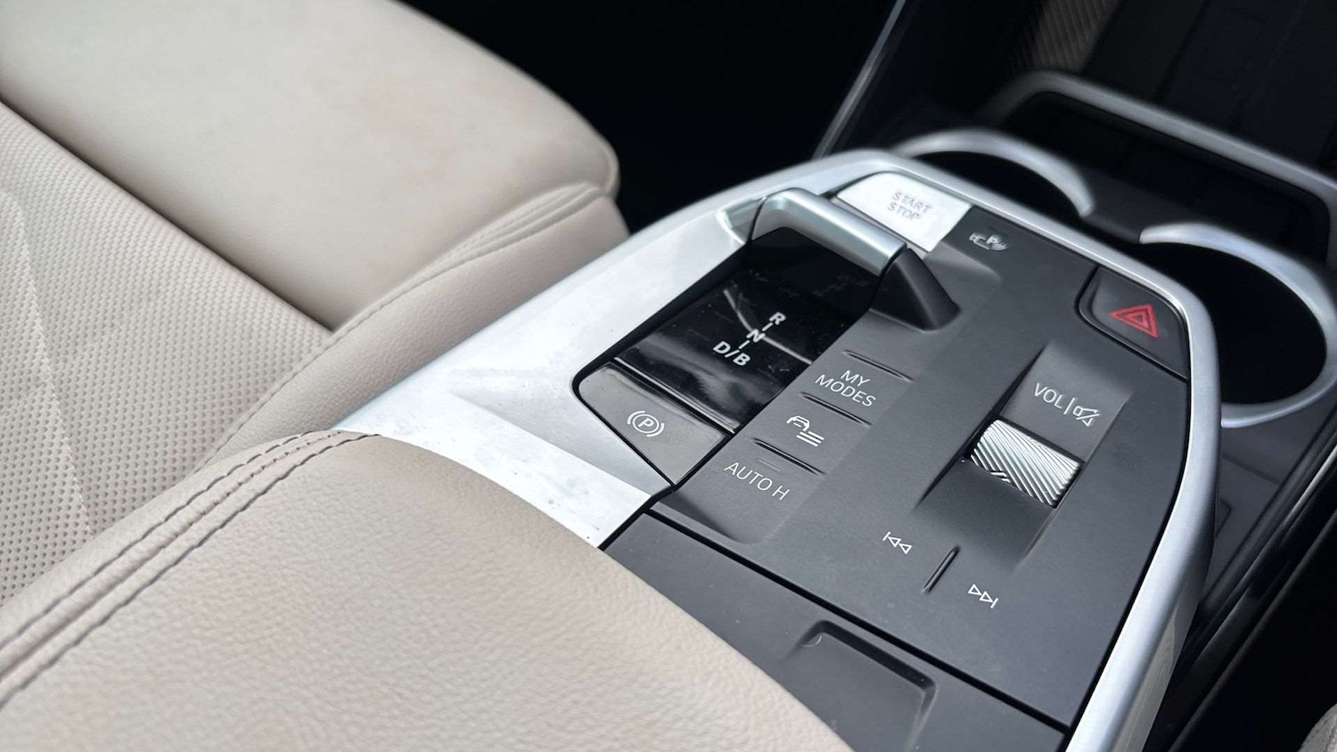 Used BMW iX1 2023 for sale - 76460476: Photo 12