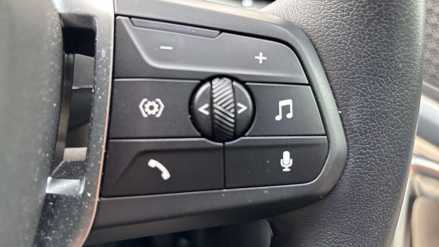 Used BMW iX1 2023 for sale - 76460476: Photo 23