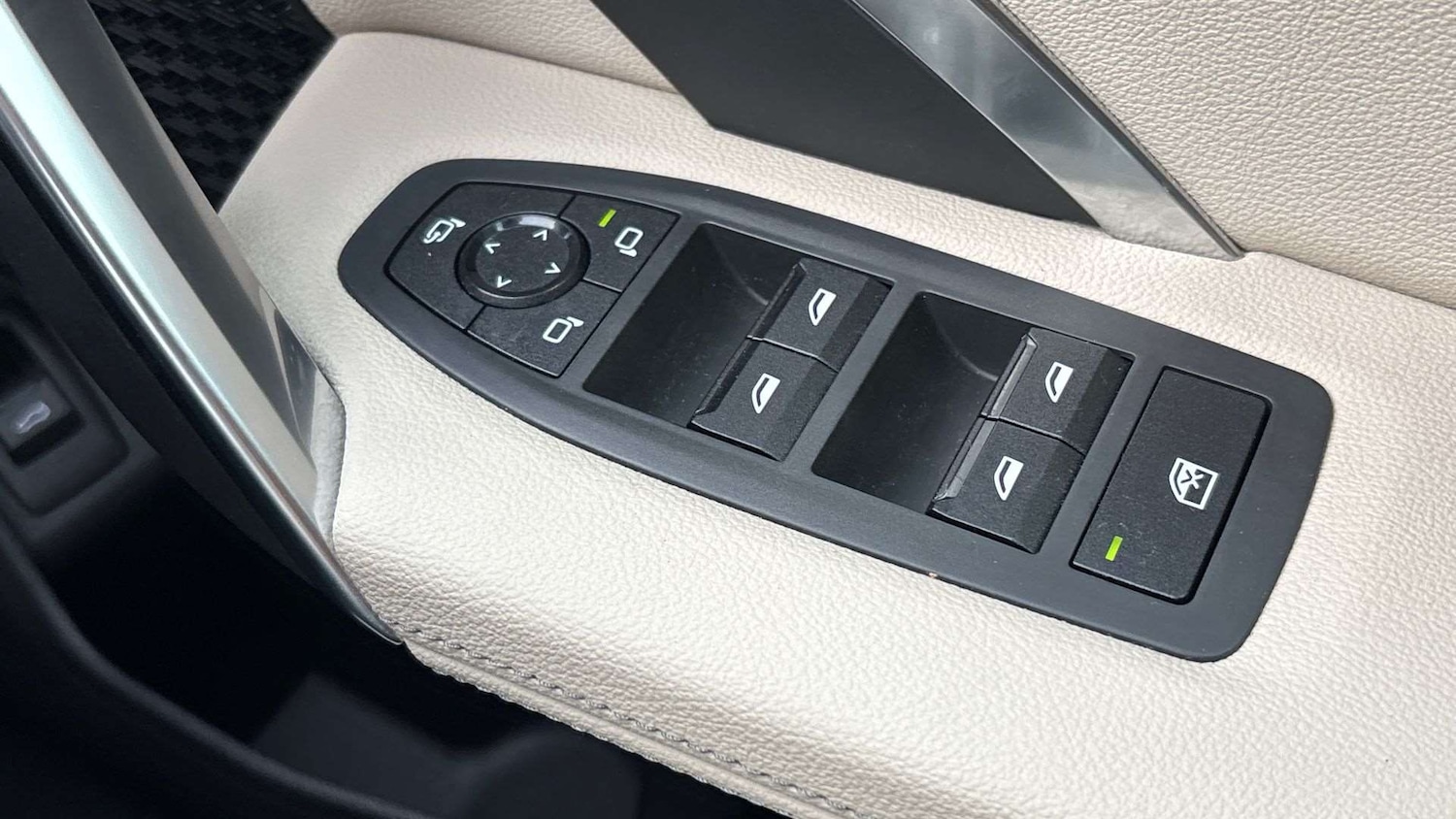 Used BMW iX1 2023 for sale - 76460476: Photo 35