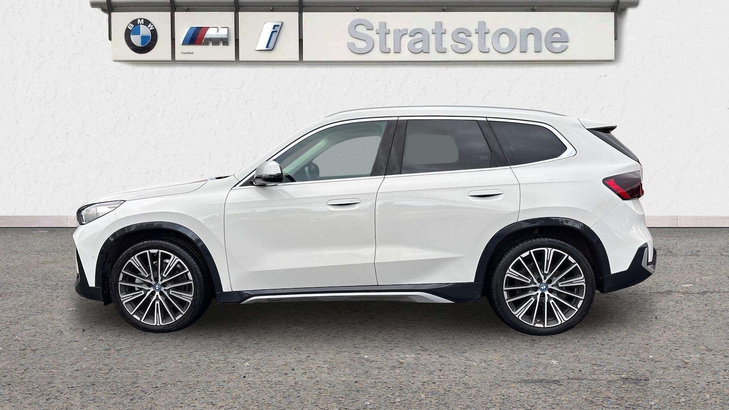 Used BMW iX1 2023 for sale - 76460476: Photo 5