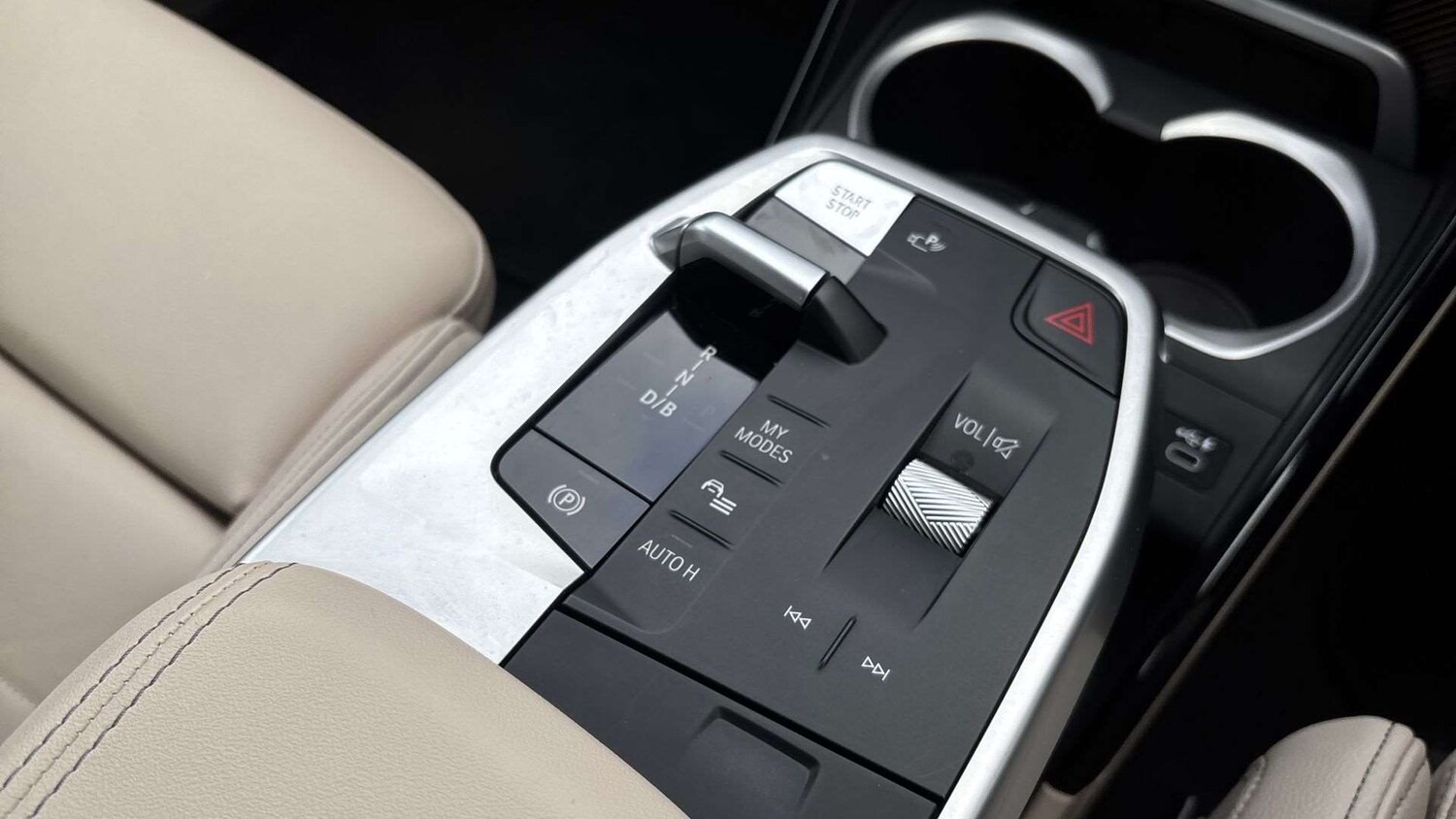 Used BMW iX1 2023 for sale - 76262462: Photo 12