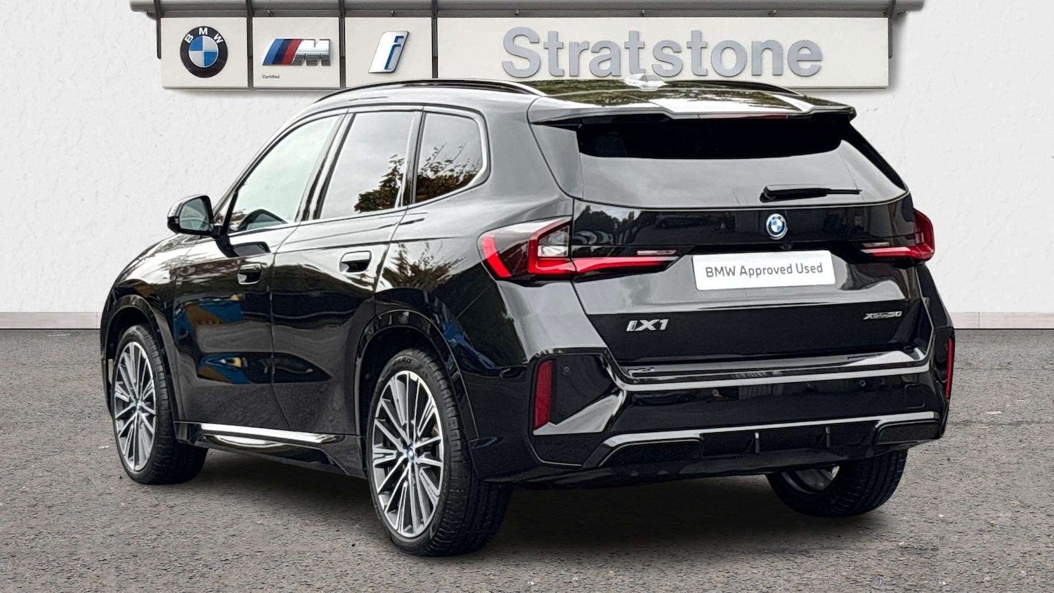 Used BMW iX1 2023 for sale - 76262462: Photo 2