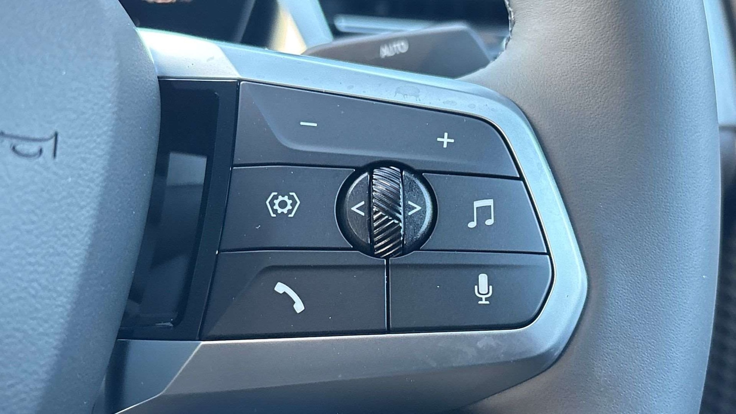 Used BMW iX2 2025 for sale - 77112441: Photo 23