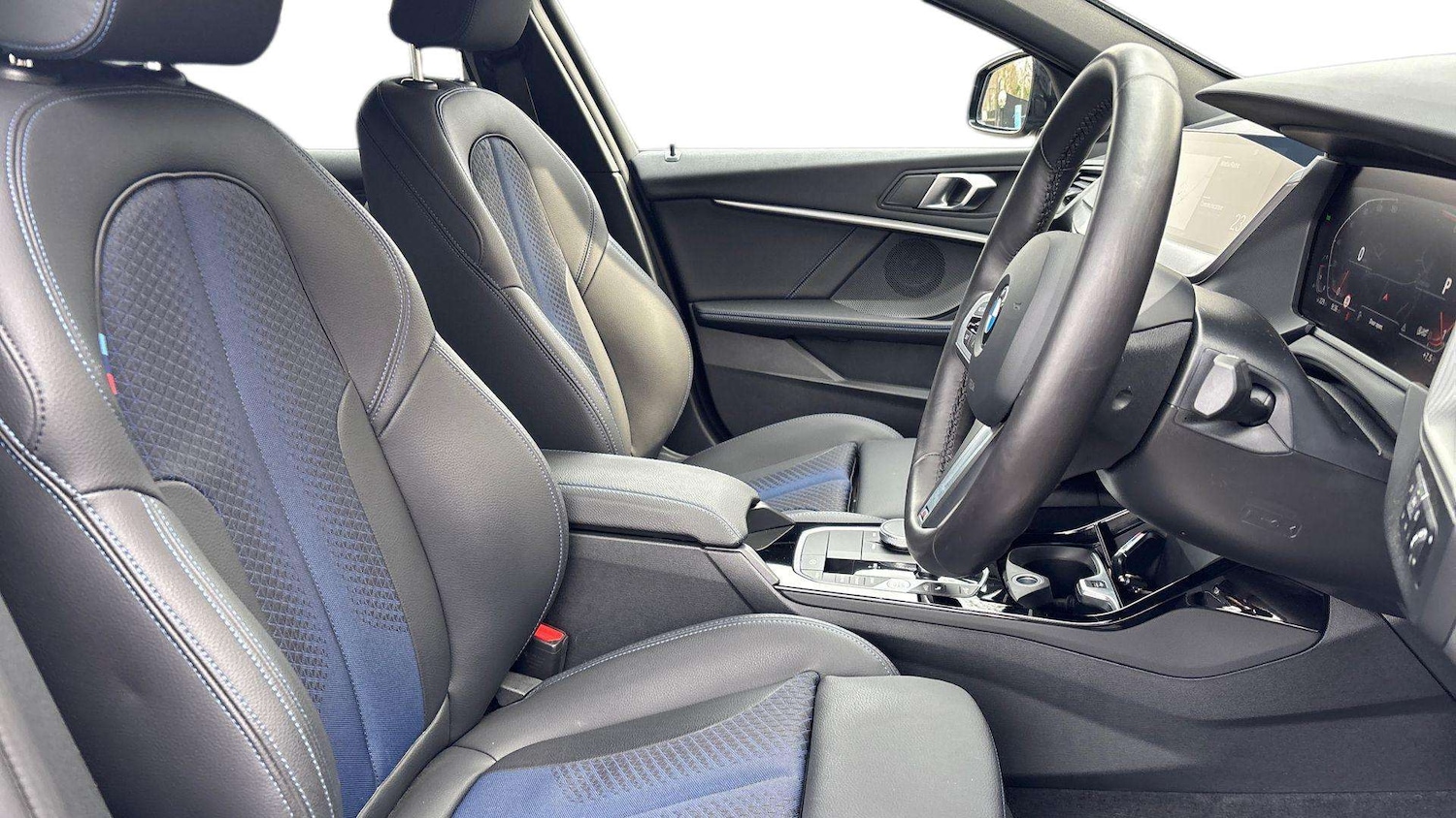 Used BMW 1 Series 2024 for sale - 78024237: Photo 13