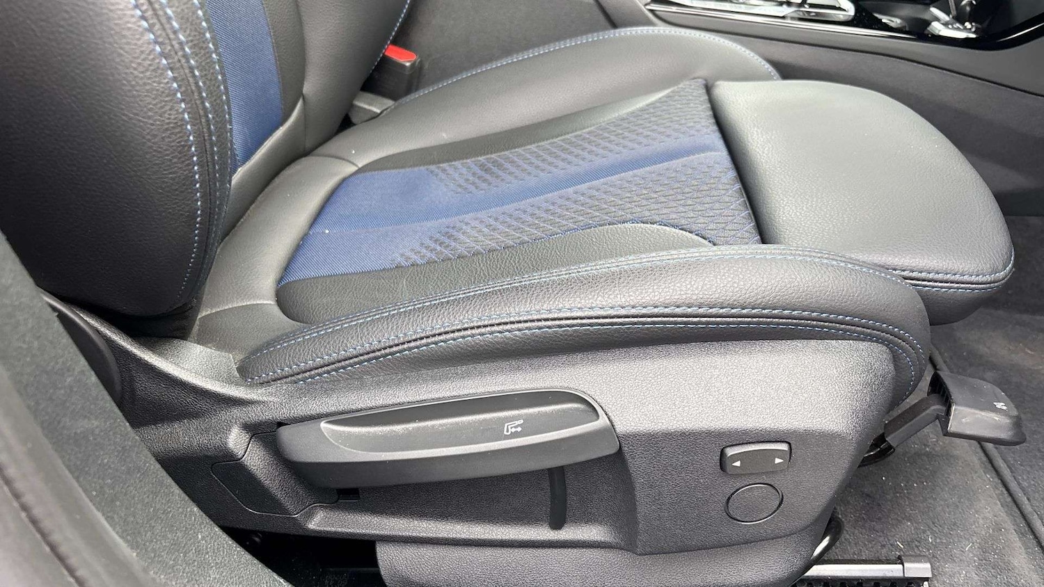 Used BMW 1 Series 2024 for sale - 78024237: Photo 28