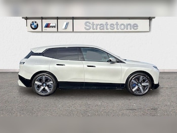 Used BMW iX 2024 for sale - 76401440: Photo