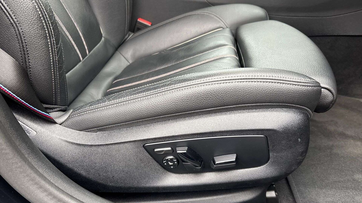 Used BMW 5 Series 2023 for sale - 78060181: Photo 28