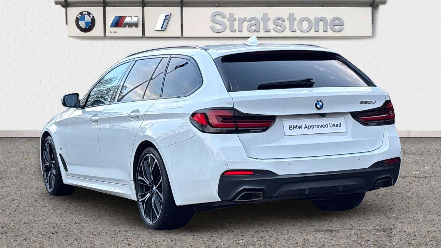 Used BMW 5 Series 2023 for sale - 76746079: Photo 2