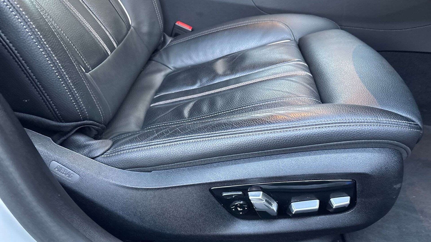 Used BMW 5 Series 2023 for sale - 76746079: Photo 28