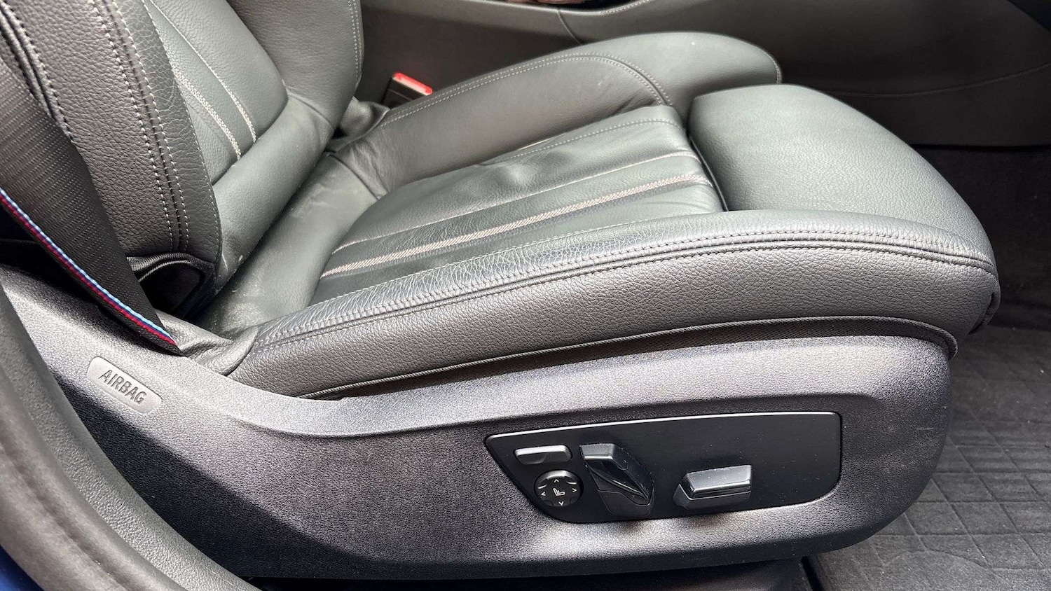 Used BMW 5 Series 2023 for sale - 78024182: Photo 28