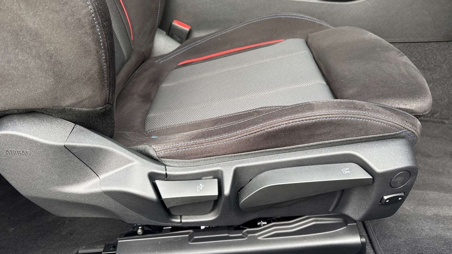 Used BMW 2 Series 2025 for sale - 76401204: Photo 28