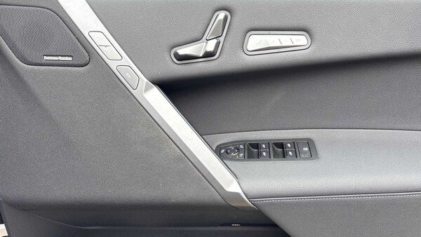 Used BMW iX 2025 for sale - 75649398: Photo 27