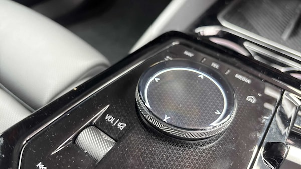 Used BMW 5 Series 2025 for sale - 75661308: Photo 25