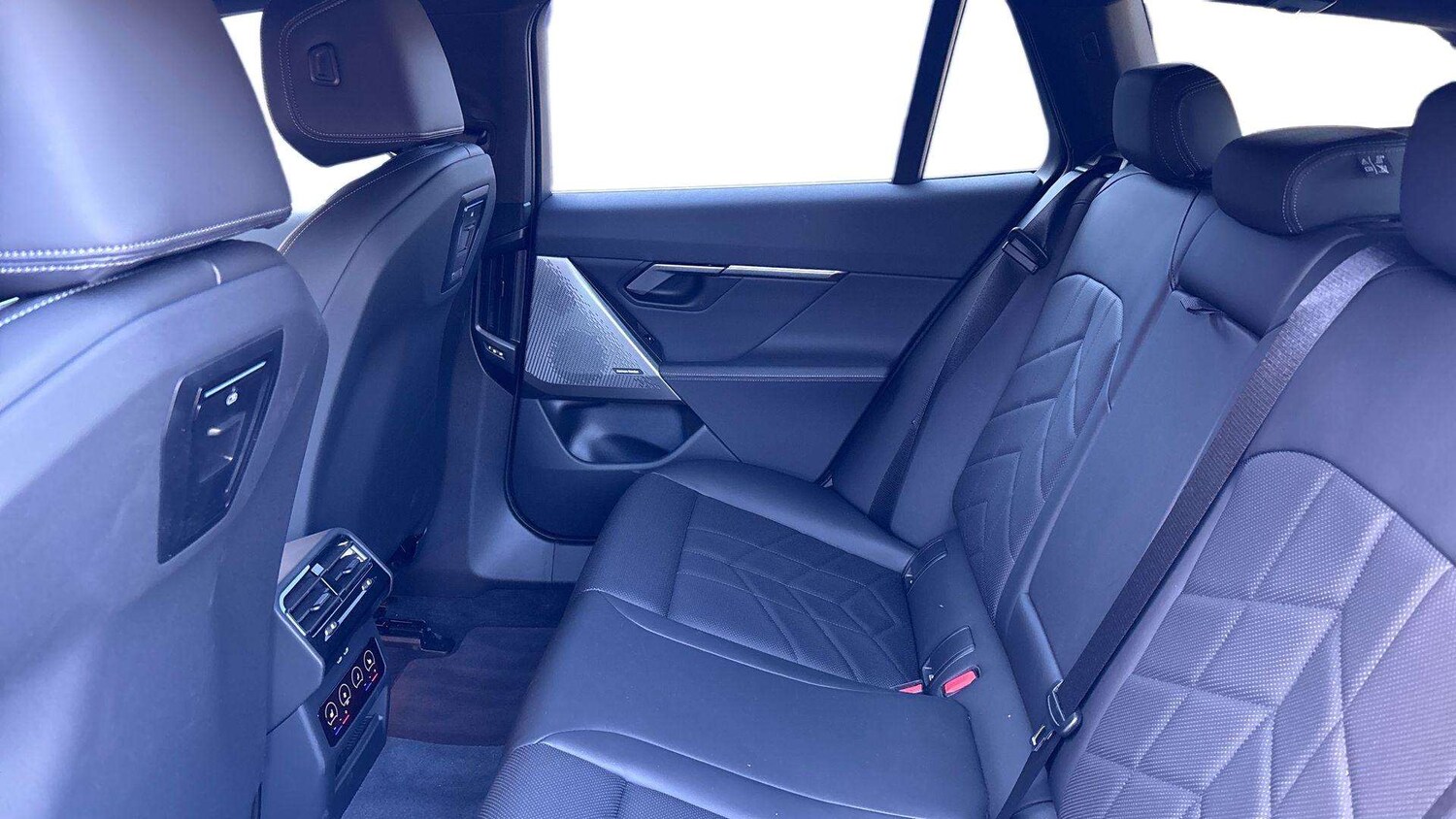 Used BMW i5 2025 for sale - 76045124: Photo 14