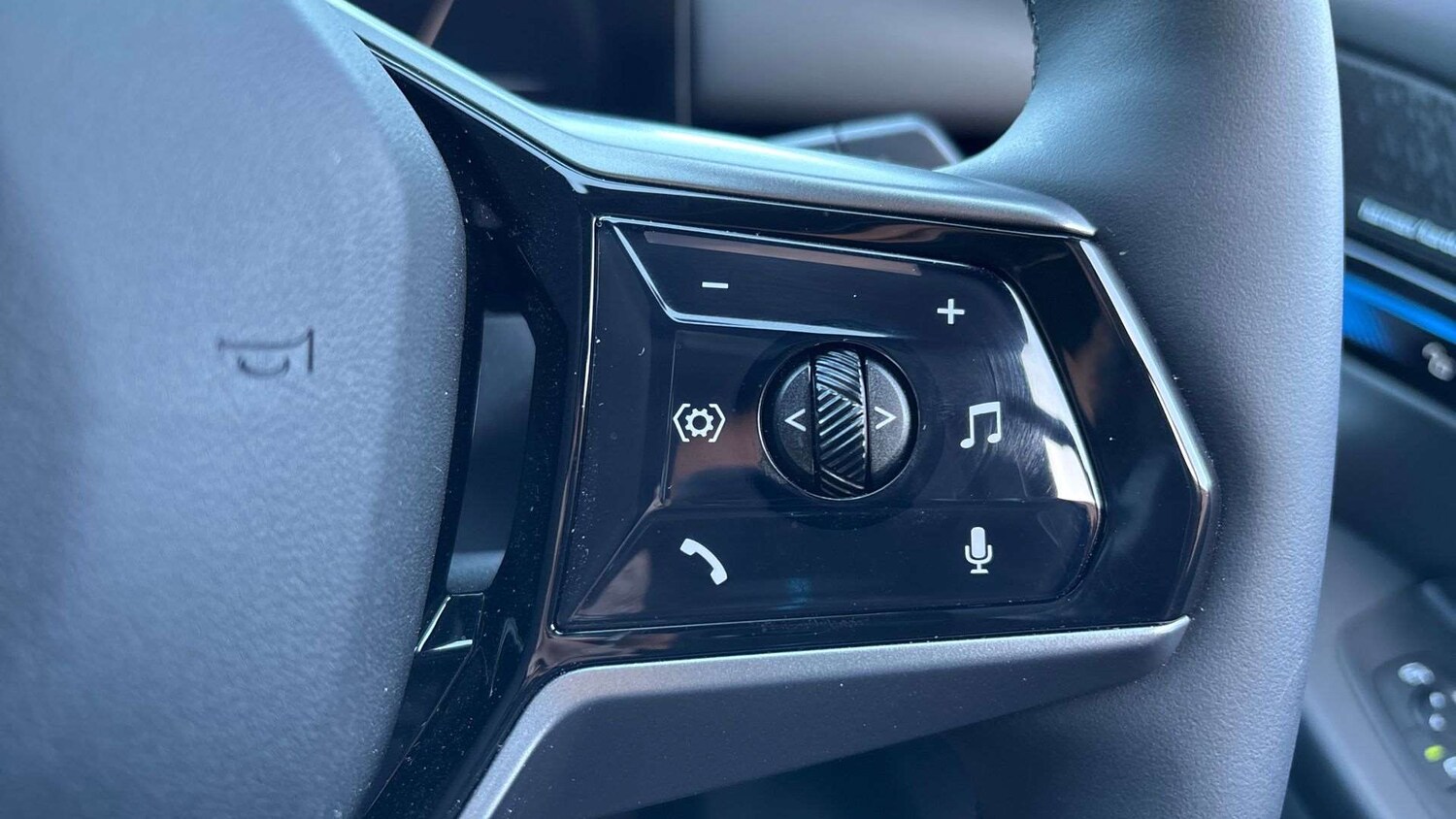 Used BMW i5 2025 for sale - 76045124: Photo 23