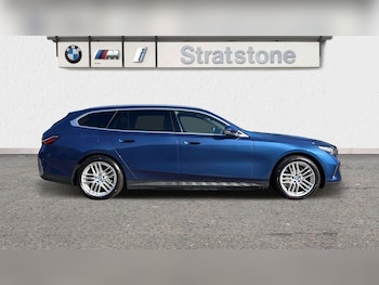 Used BMW i5 2025 for sale - 76045124: Photo