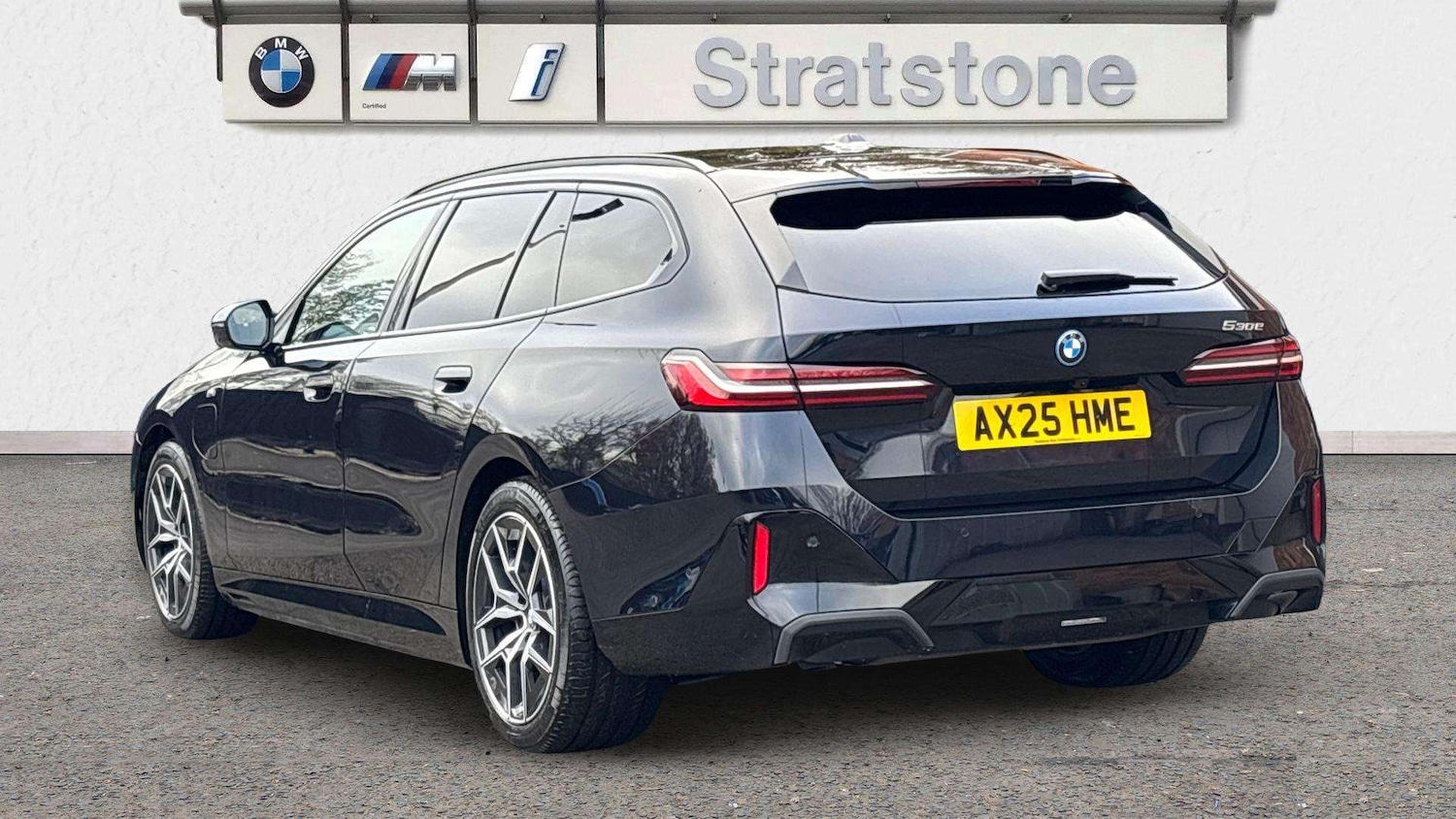 Used BMW 5 Series 2025 for sale - 76648804: Photo 2