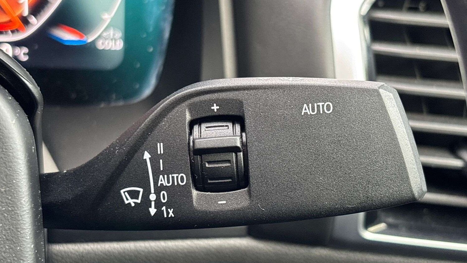 Used BMW 8 Series 2023 for sale - 77960726: Photo 30