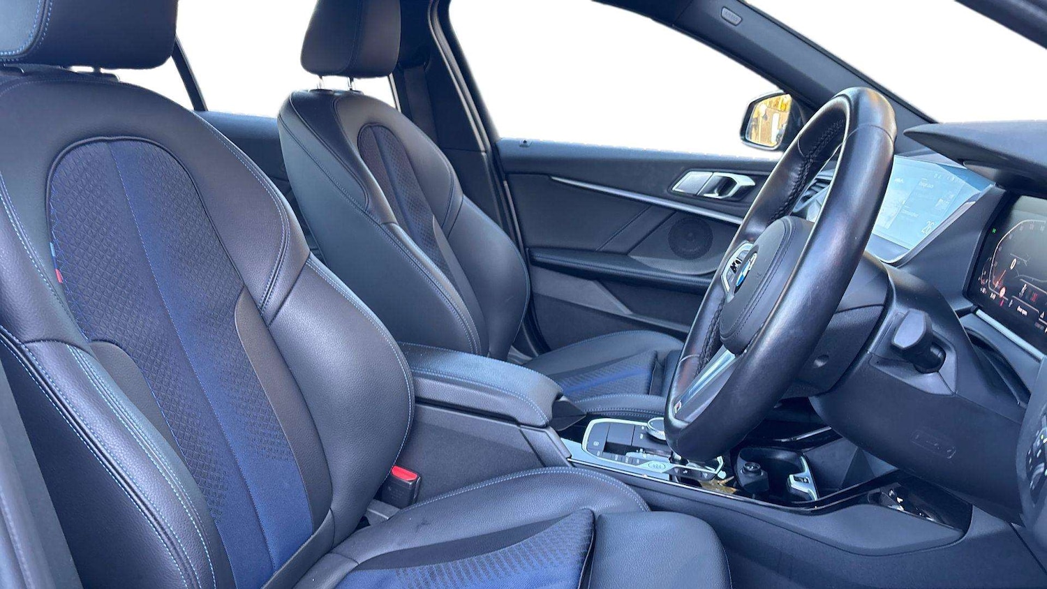 Used BMW 1 Series 2023 for sale - 76732300: Photo 13