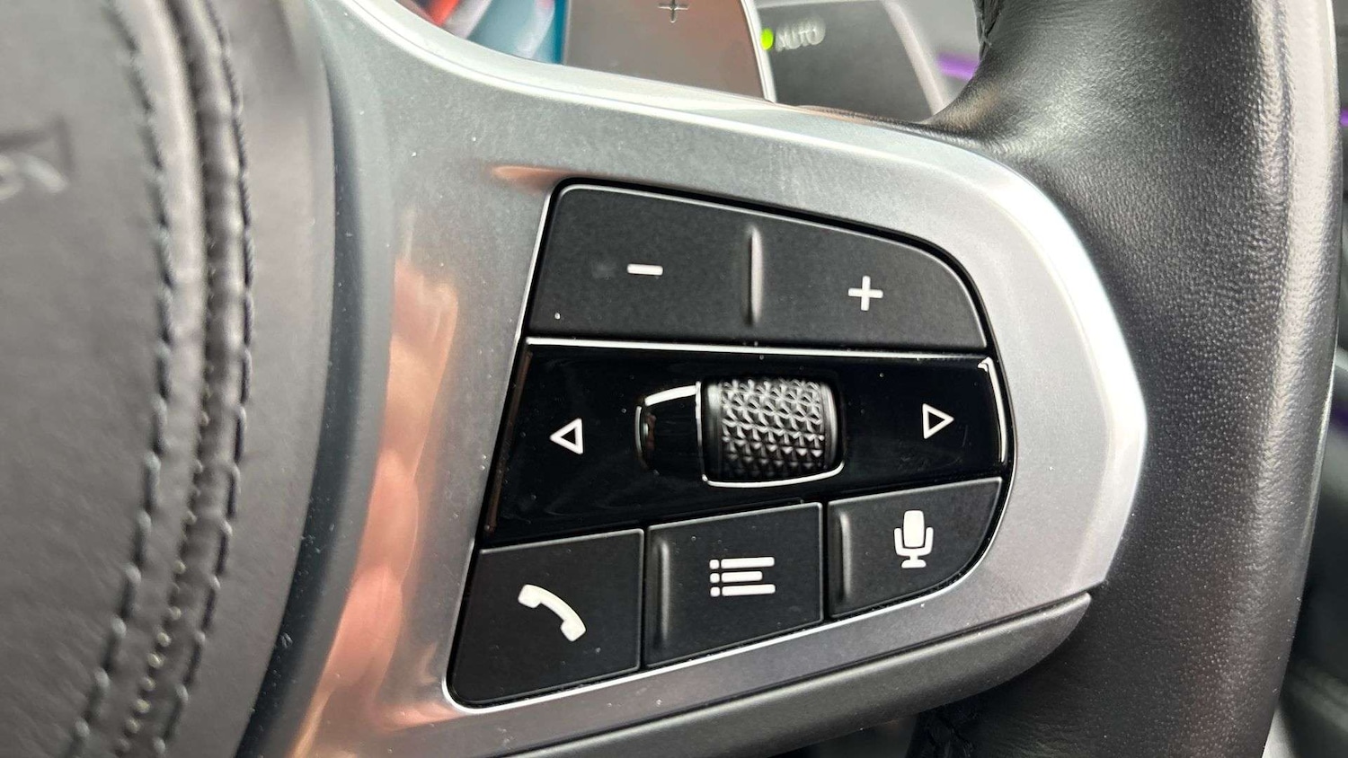 Used BMW 5 Series 2023 for sale - 77698752: Photo 23