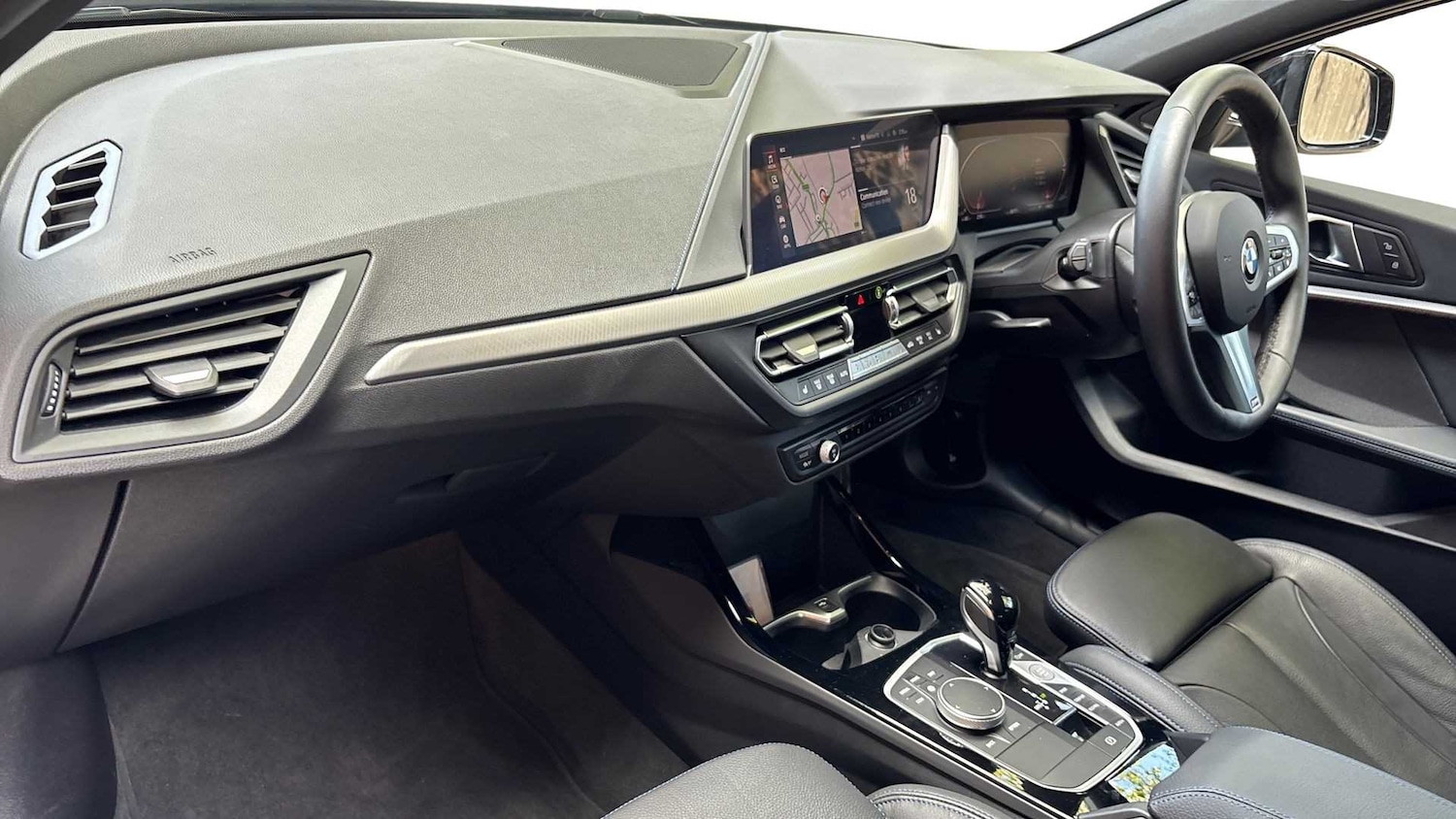 Used BMW 1 Series 2024 for sale - 76587557: Photo 9