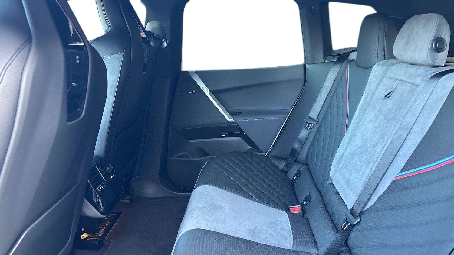 Used BMW iX 2025 for sale - 77112388: Photo 14