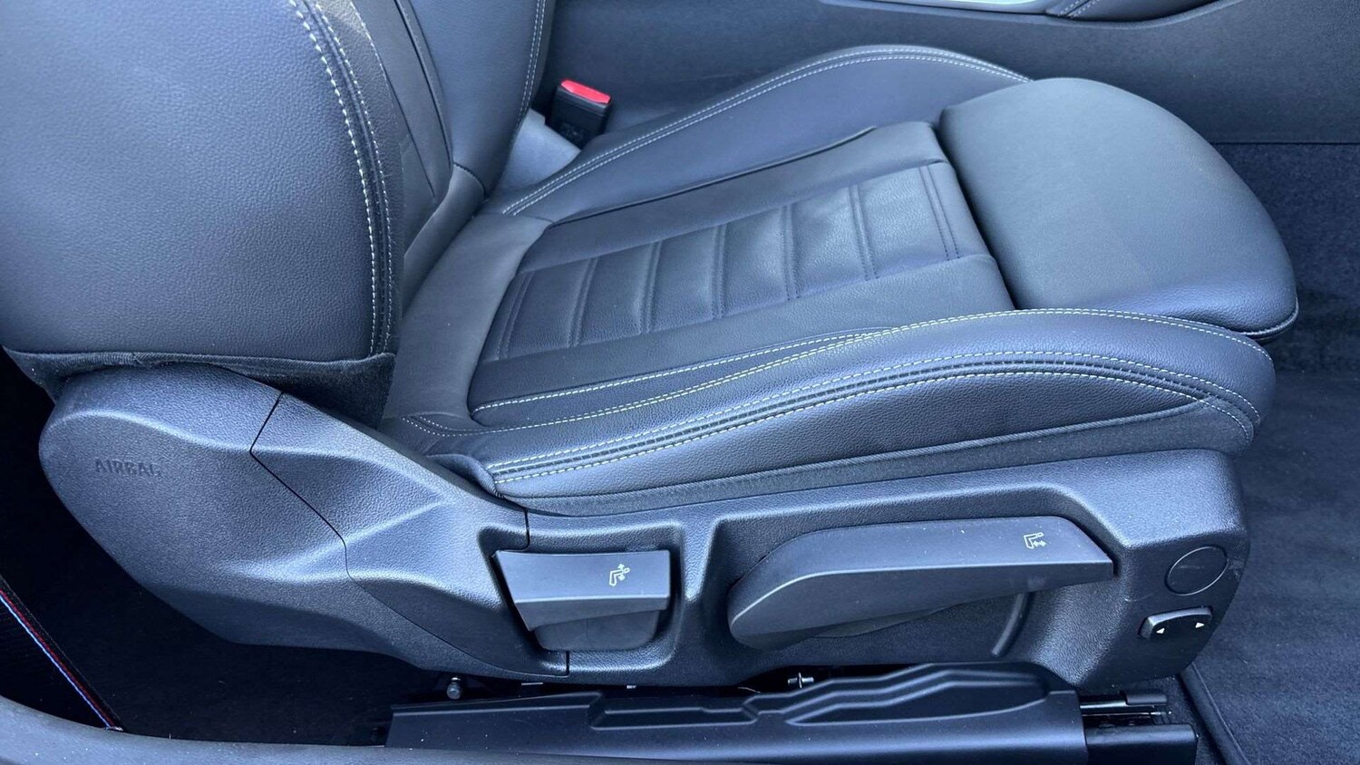 Used BMW 2 Series 2025 for sale - 77886257: Photo 28