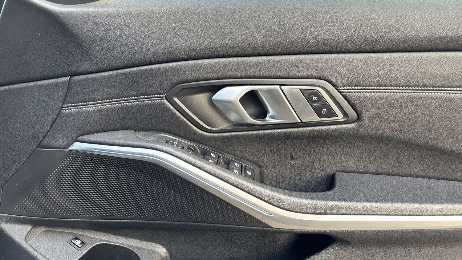 Used BMW 3 Series for sale - 77810864: Photo 27