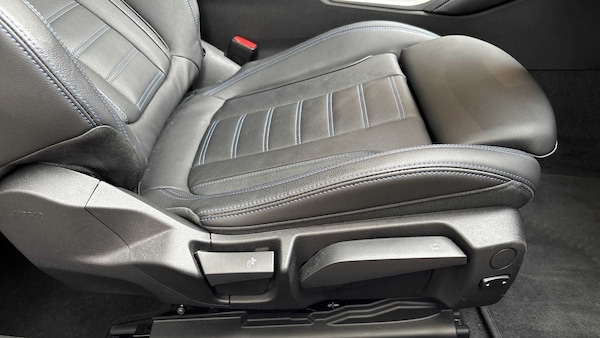 Used BMW 2 Series 2025 for sale - 75649447: Photo 28