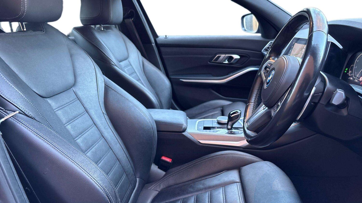 Used BMW 3 Series 2022 for sale - 77443350: Photo 13