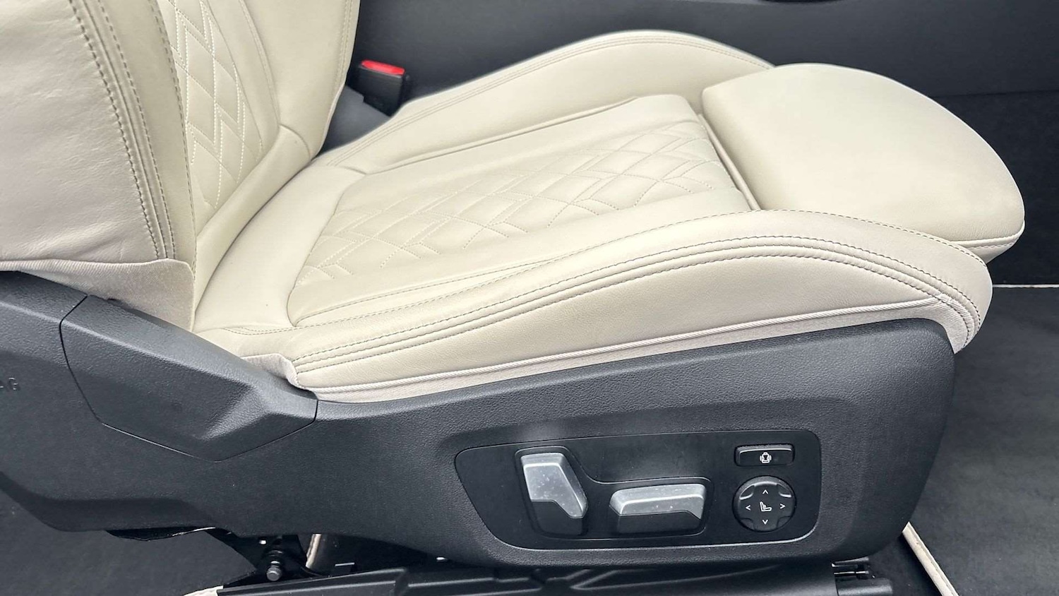 Used BMW 4 Series 2022 for sale - 77333928: Photo 28