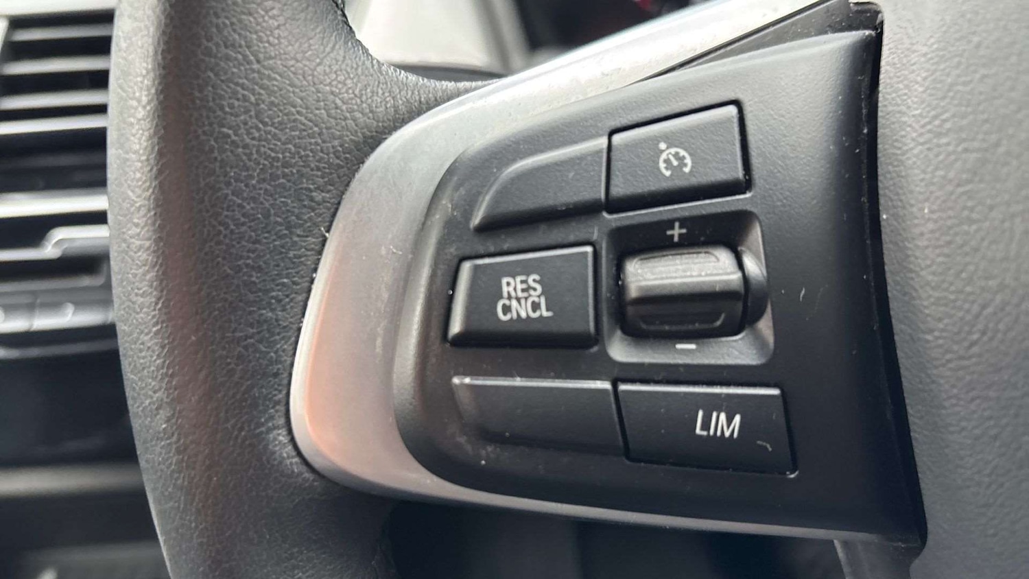 Used BMW 2 Series 2018 for sale - 76460036: Photo 22