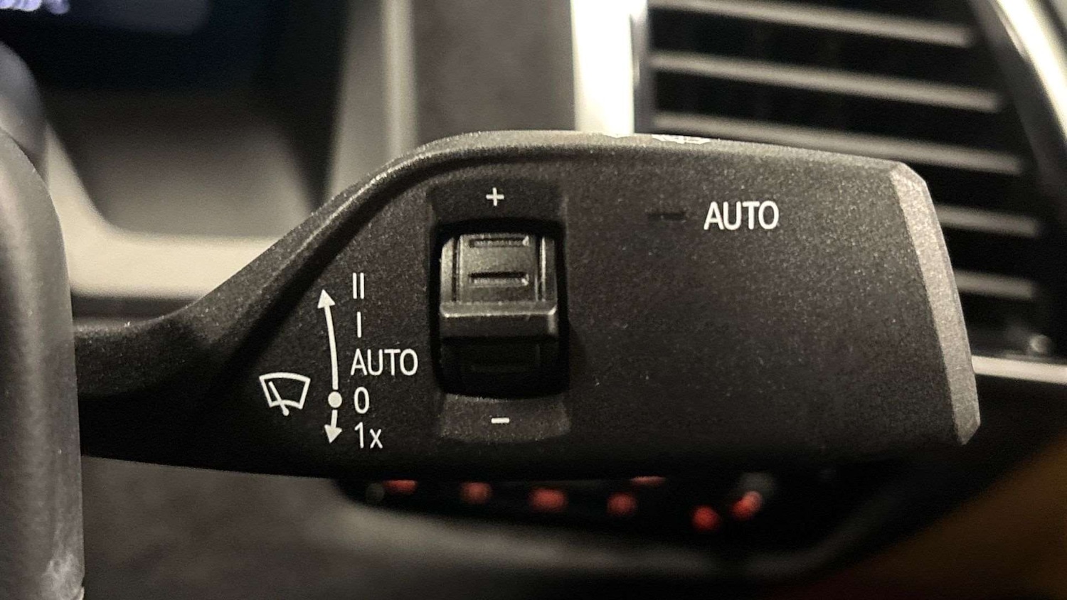 Used BMW M8 2023 for sale - 77147287: Photo 30