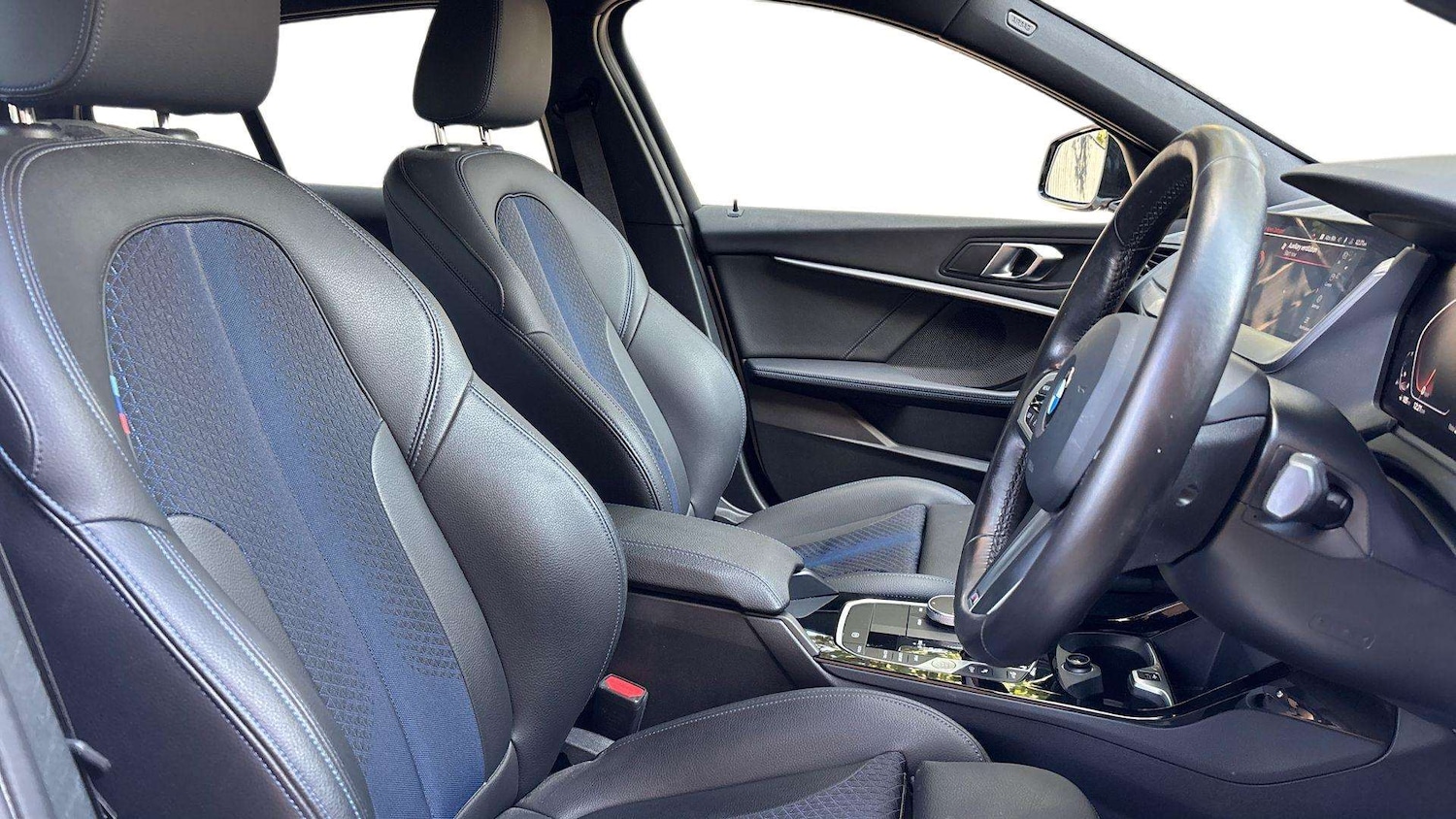 Used BMW 1 Series 2023 for sale - 76442408: Photo 13