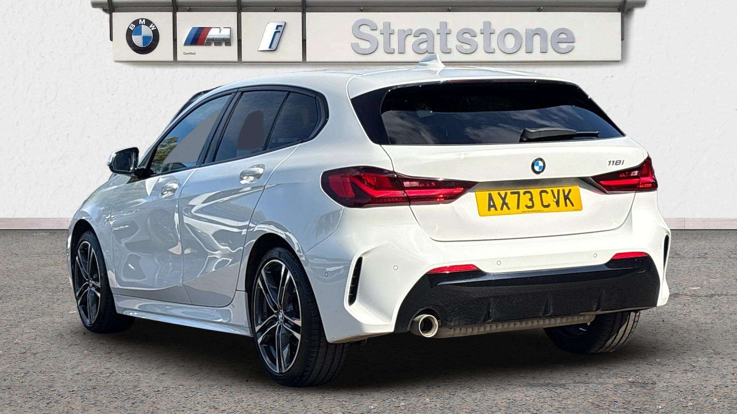 Used BMW 1 Series 2023 for sale - 76442408: Photo 2