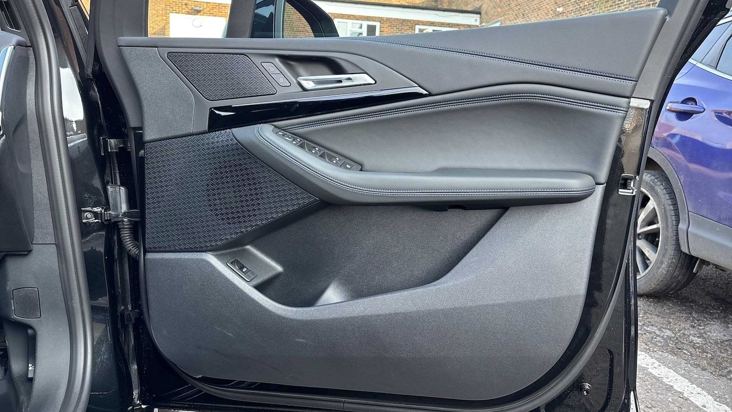 Used BMW 2 Series 2025 for sale - 76390693: Photo 27