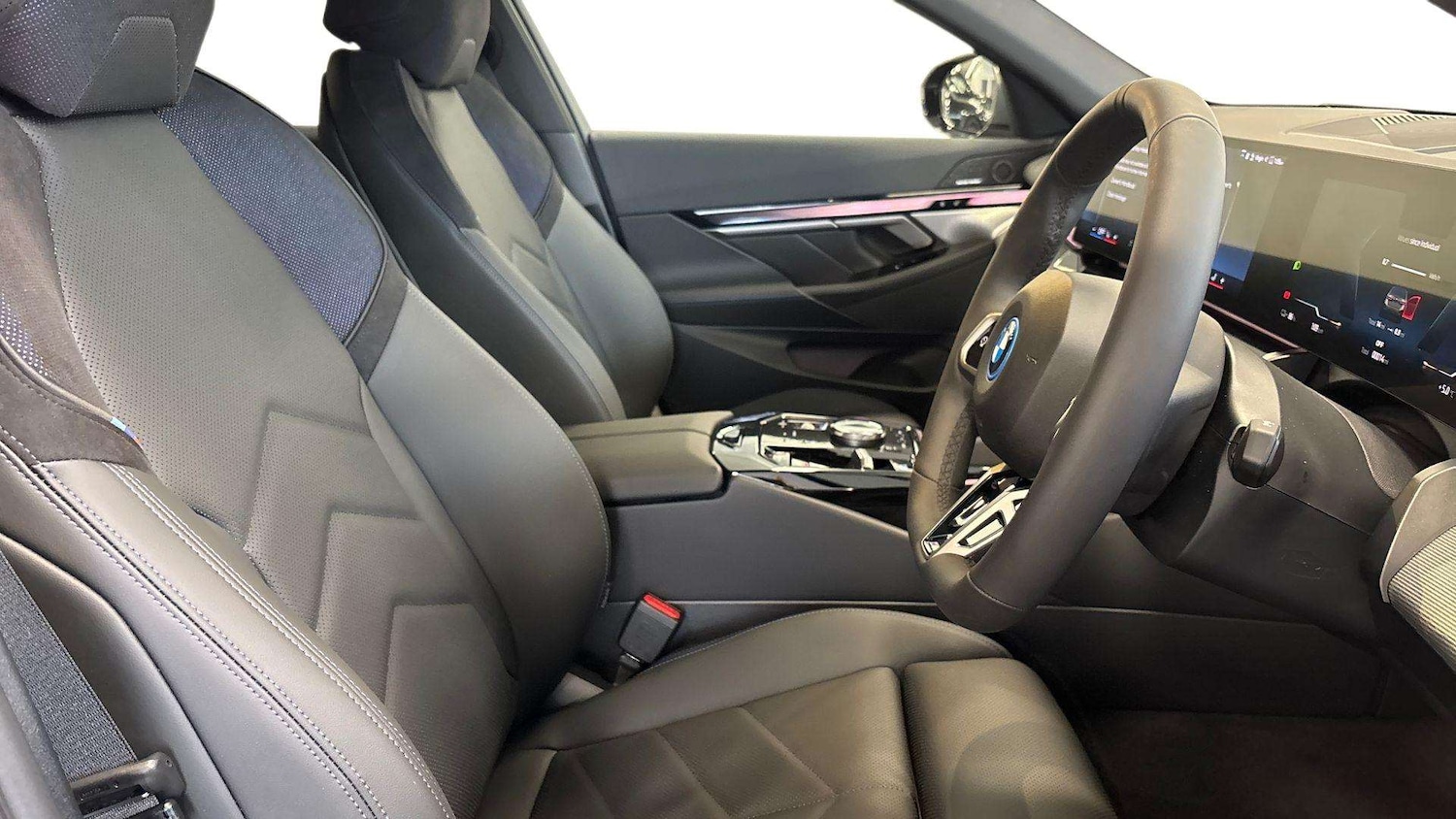 Used BMW i5 2025 for sale - 77123550: Photo 13