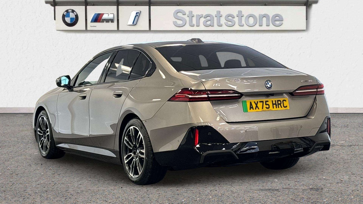 Used BMW i5 2025 for sale - 77123550: Photo 2