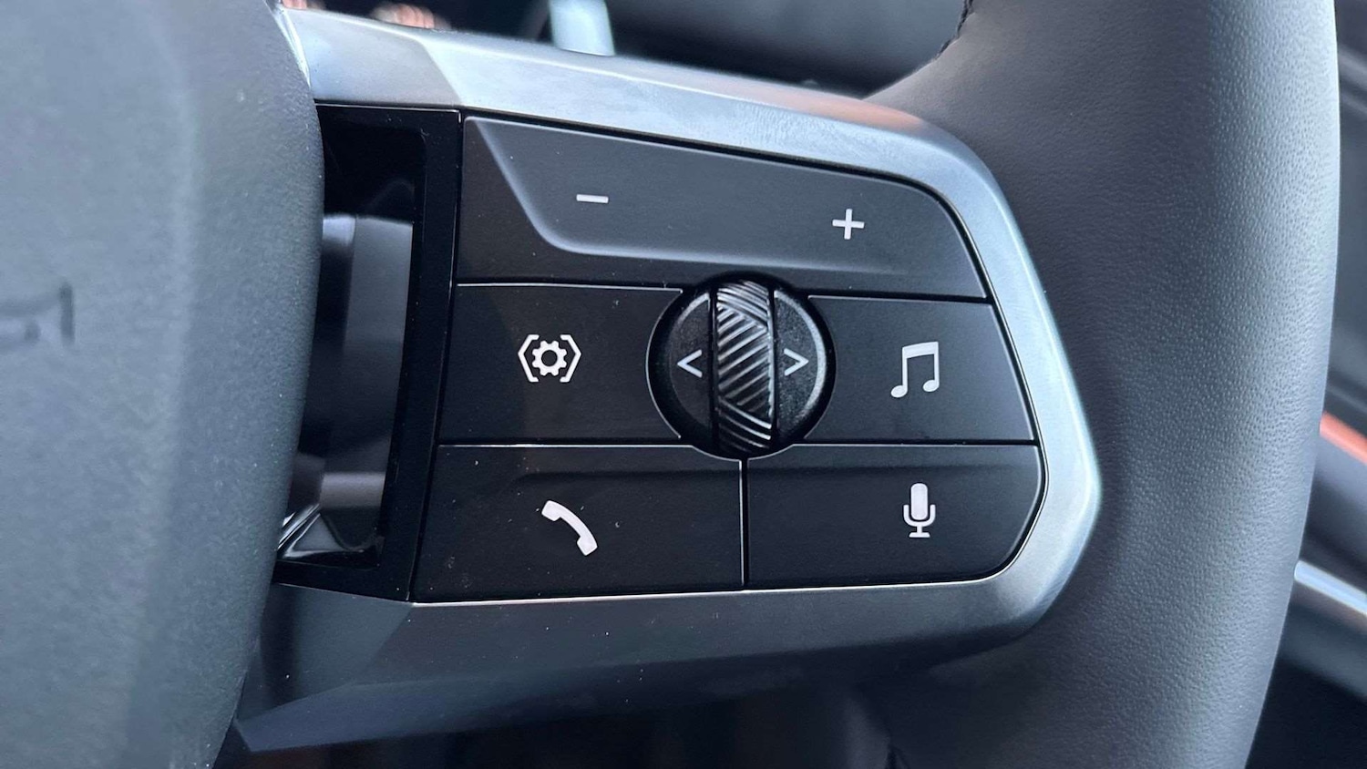 Used BMW iX2 2025 for sale - 77076659: Photo 23