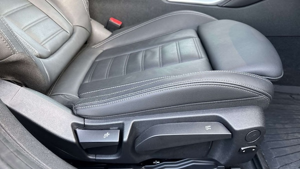 Used BMW i4 2025 for sale - 76218312: Photo 28