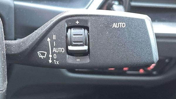 Used BMW i4 2025 for sale - 76218312: Photo 30