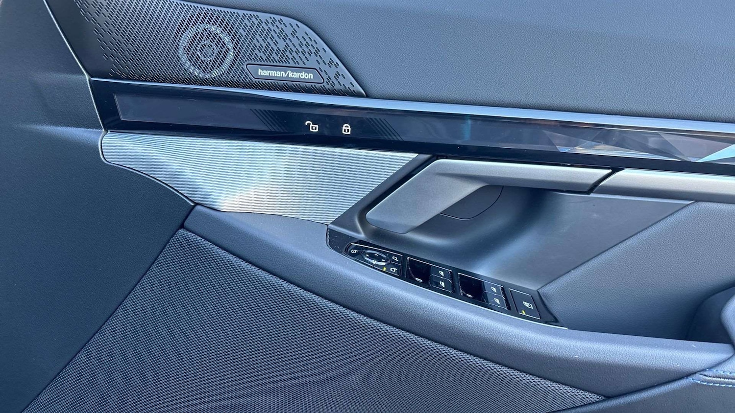 Used BMW 5 Series 2025 for sale - 77158613: Photo 27