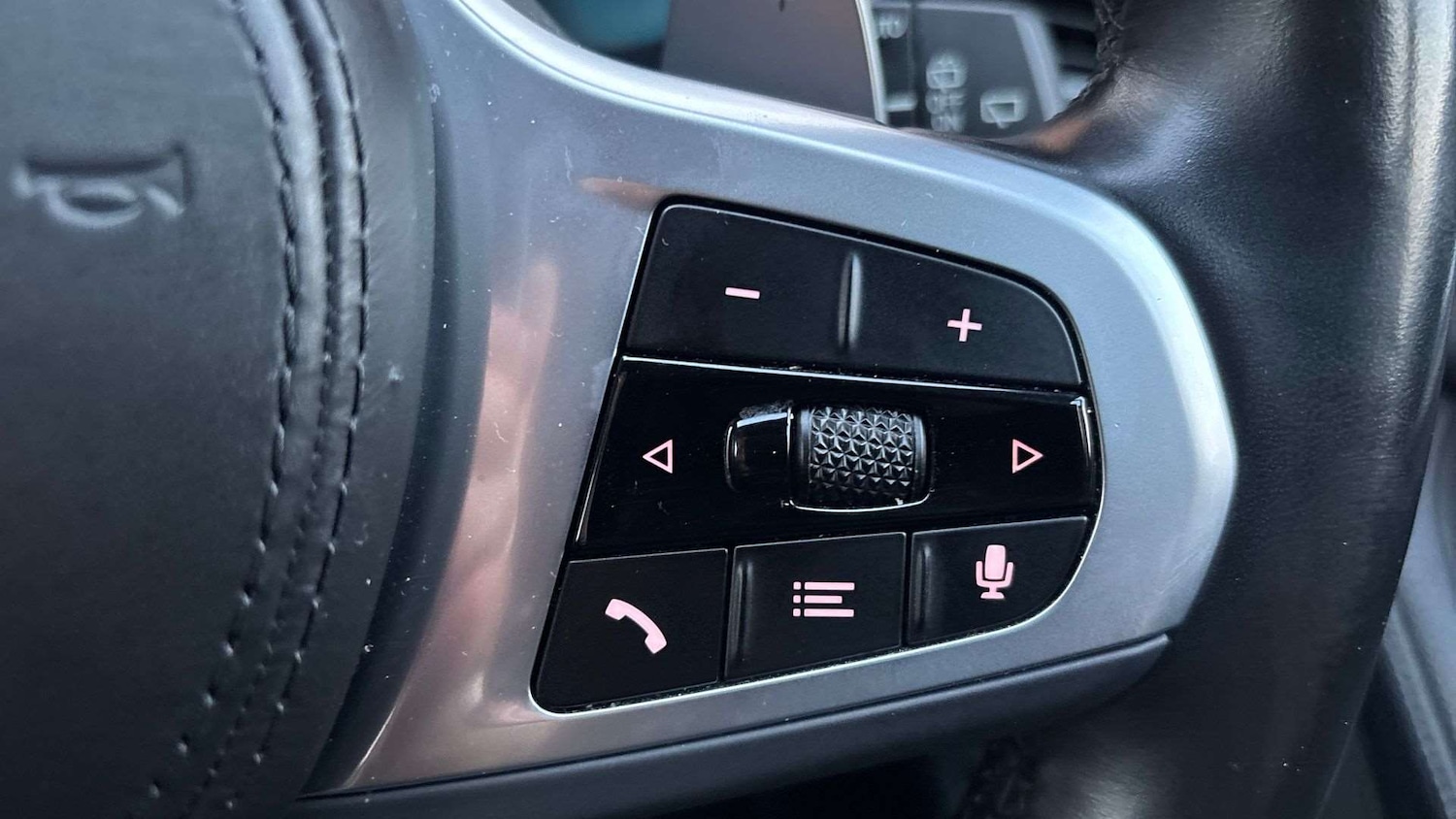 Used BMW 5 Series 2023 for sale - 77294170: Photo 23