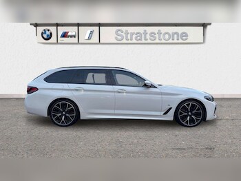 Used BMW 5 Series 2023 for sale - 77294170: Photo