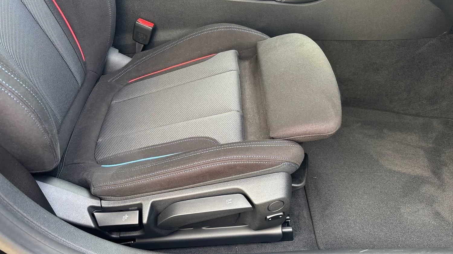 Used BMW i4 2025 for sale - 76827685: Photo 28